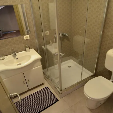Svalba With Garden Апартаменты